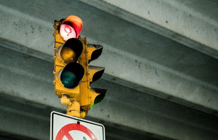 a traffic light indicating that traffic must stop